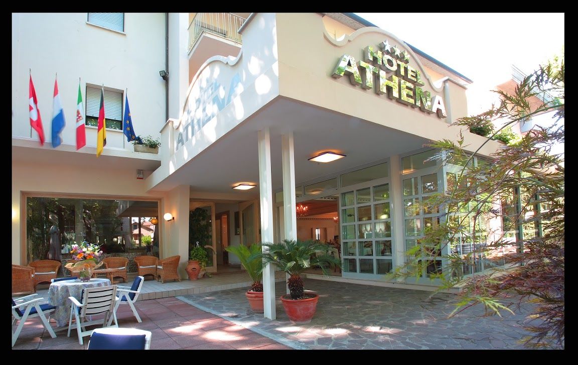 Hotel Athena Червия Экстерьер фото